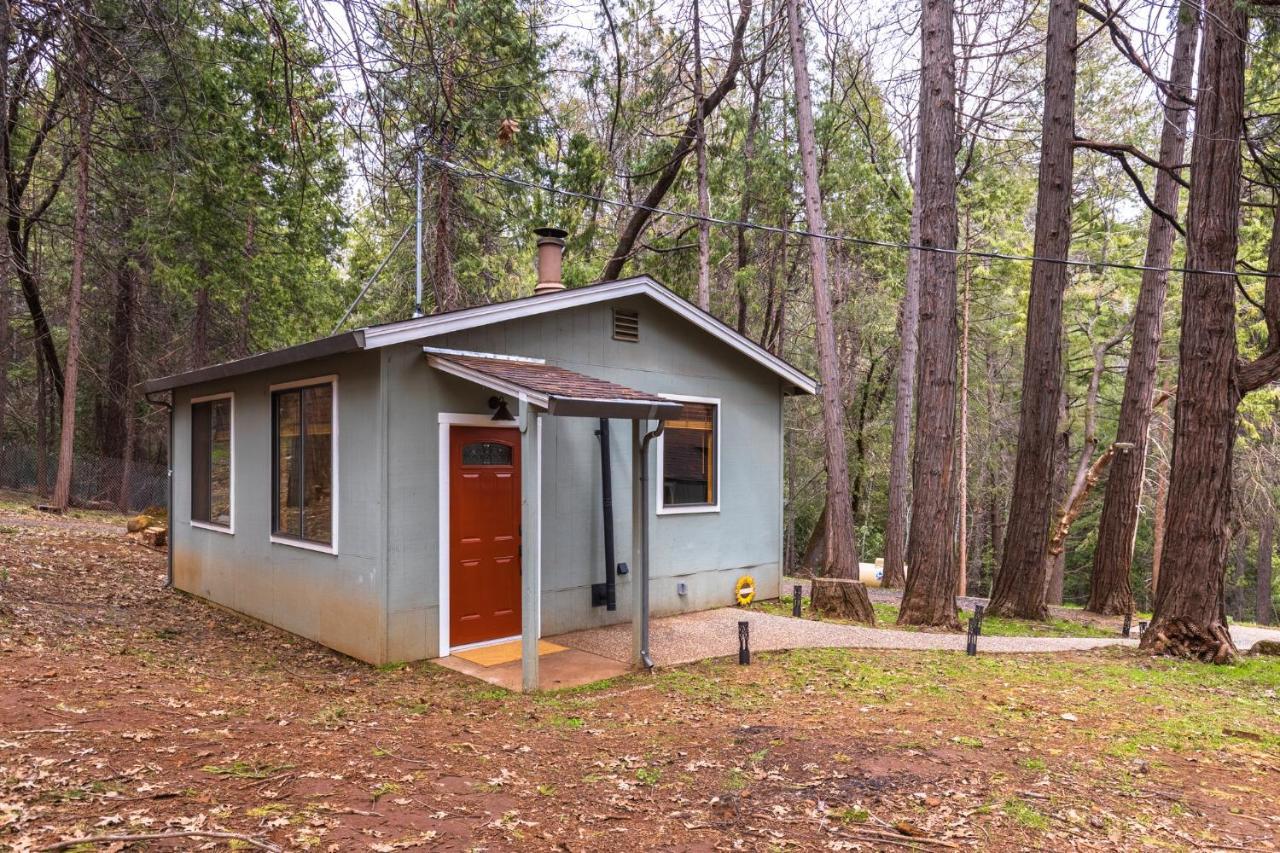 Little House In The Big Woods Hotel Forest Ranch Exterior photo